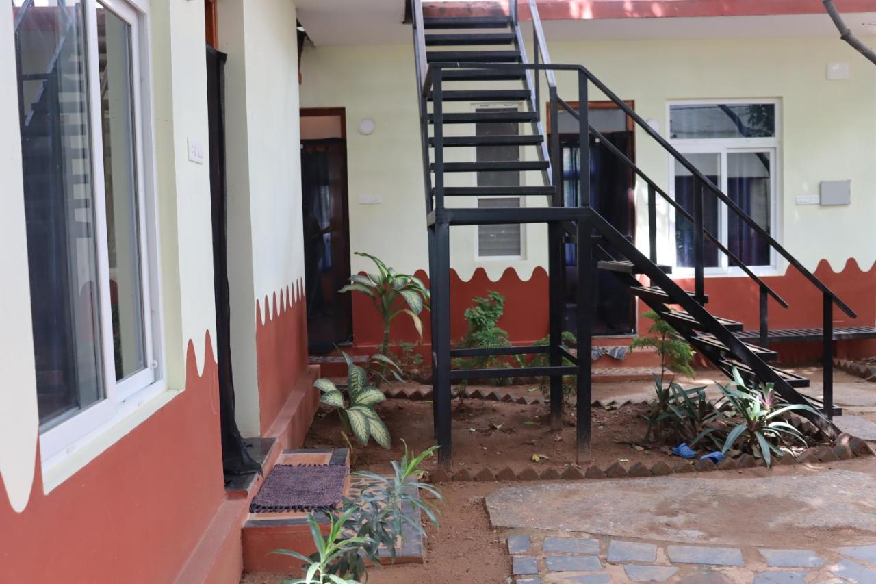 Da Mantra House Pension Tiruvannāmalai Buitenkant foto