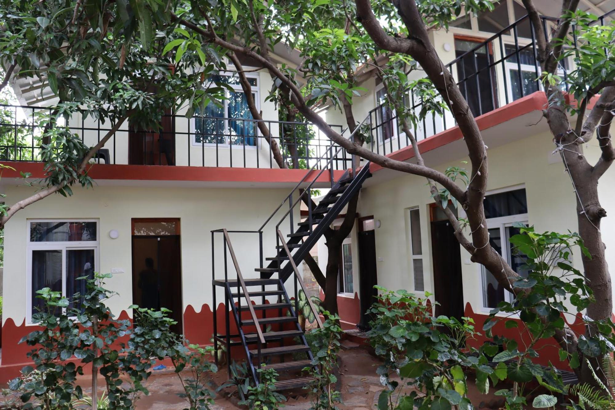 Da Mantra House Pension Tiruvannāmalai Buitenkant foto